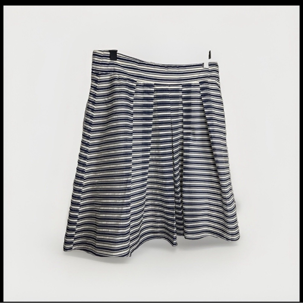 J.Crew Navy Blue & White Stripped Pleated Skirt Sz 4 A-Line
